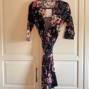 BNWT LuLaRoe floral Michelle small